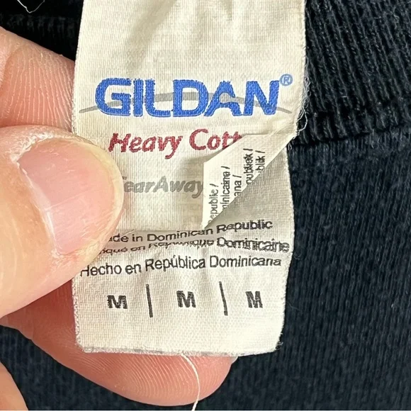 Gildan Short Sleeve Tee - Picture 3 of 4